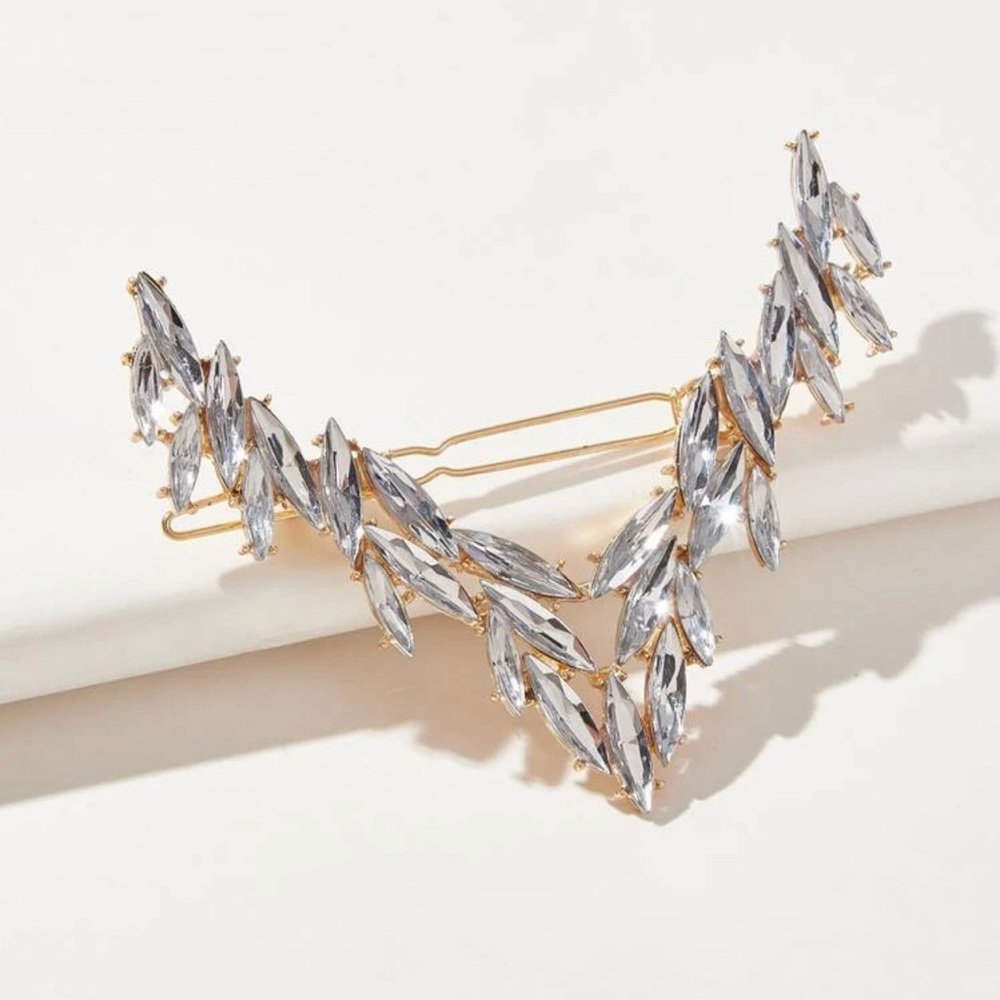 Rhinestone V Shape Hair Clip - Picture 5 of 9